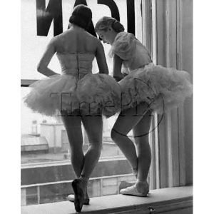 photograph two ballerinas